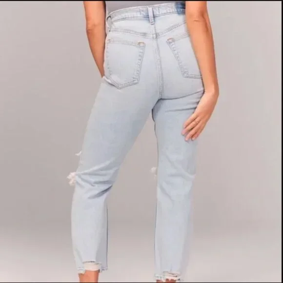 Abercrombie & Fitch Straight Ultra High Rise Jeans  Womens Size 31 Curve Love - Picture 2 of 13
